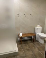 Salle de bain à l'étage /Douche romaine
